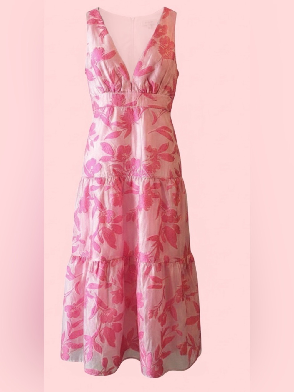 🌸 Showpo Pink Floral Tiered Maxi Dress – Size 10 🌸 (Love Fancy vibes)